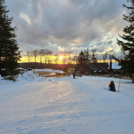 Sunset Cottage Motel Ligonier 外观 照片